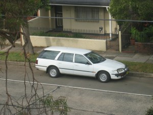 Ford Falcon station wagon 1995